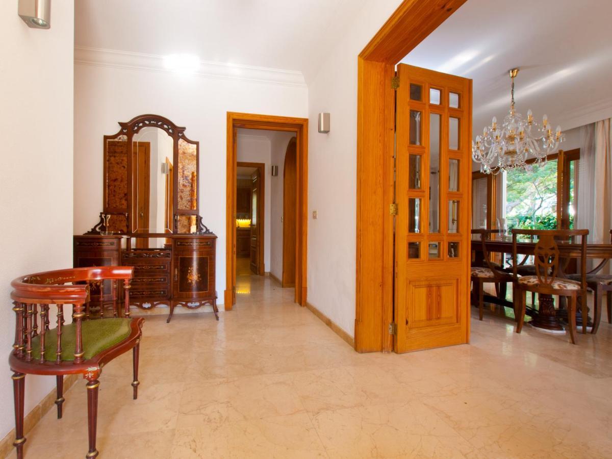 Villa Tita De Manresa, Con Jardines Y Vista Mar Alcudia  Luaran gambar