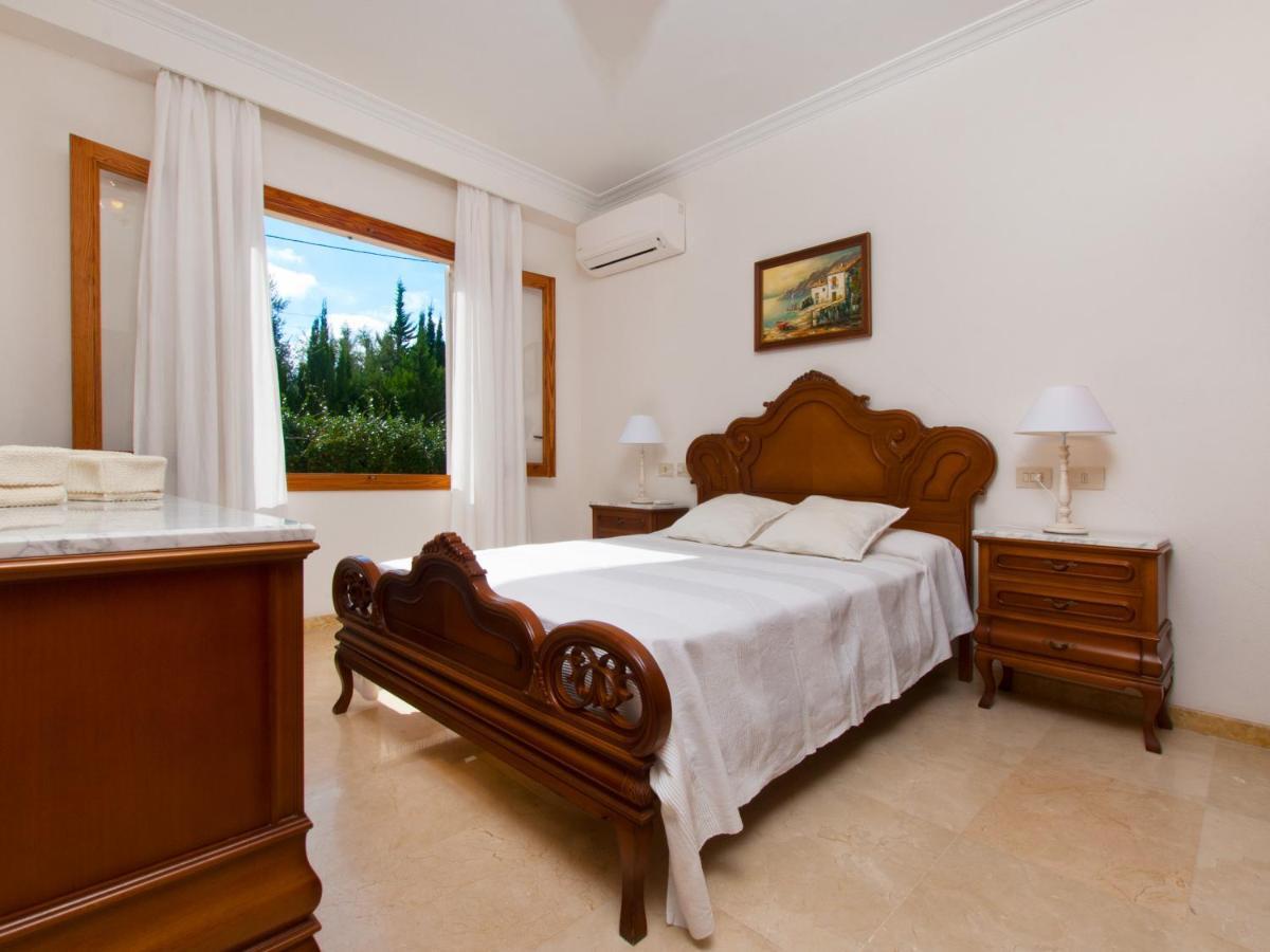 Villa Tita De Manresa, Con Jardines Y Vista Mar Alcudia  Luaran gambar