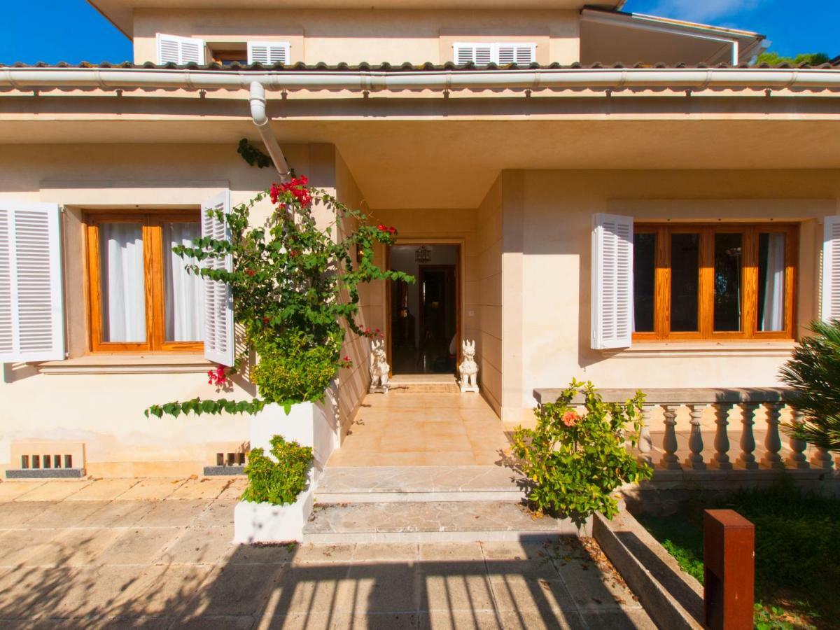 Villa Tita De Manresa, Con Jardines Y Vista Mar Alcudia  Luaran gambar